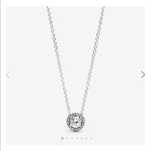 Pandora Round Sparkle Halo Necklace